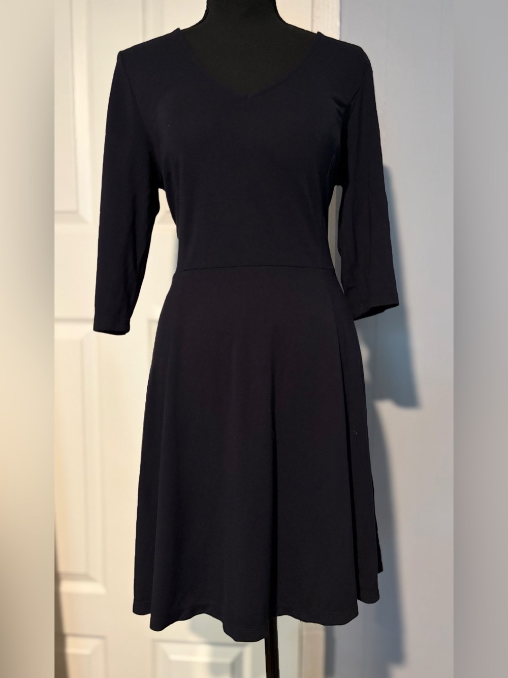 Lark & Ro Women's Three Quarter Sleeve Faux Wrap Fit and Flare Dress Navy Size L